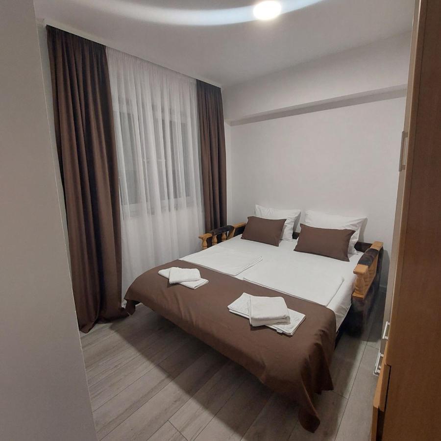 Big Delux Apartment Мостар Екстер'єр фото