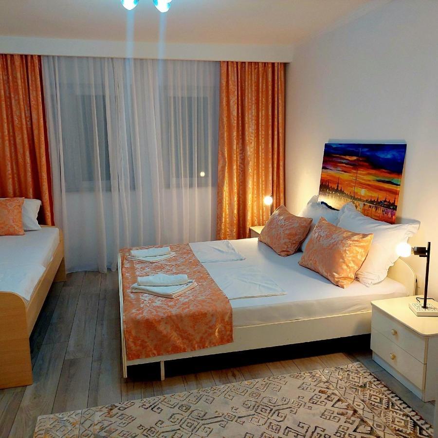 Big Delux Apartment Мостар Екстер'єр фото